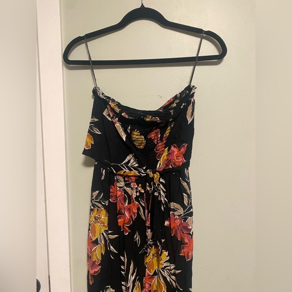 Anthropologie Brand Patrons of Peace Black Florals - Jumpsuit - Sleeveless - L - Picture 3 of 10